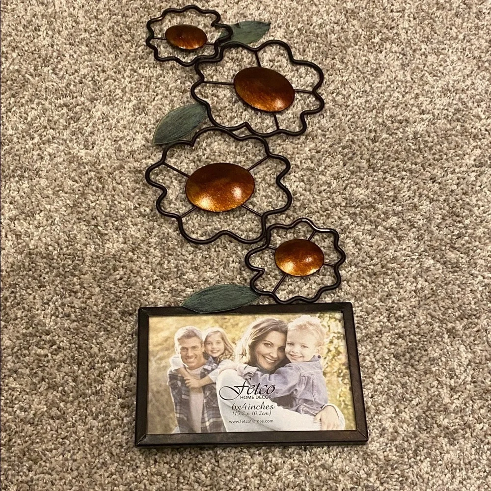 Fetco Jardana Decorative Floral Photo Frame with Orange and Silver Accents.